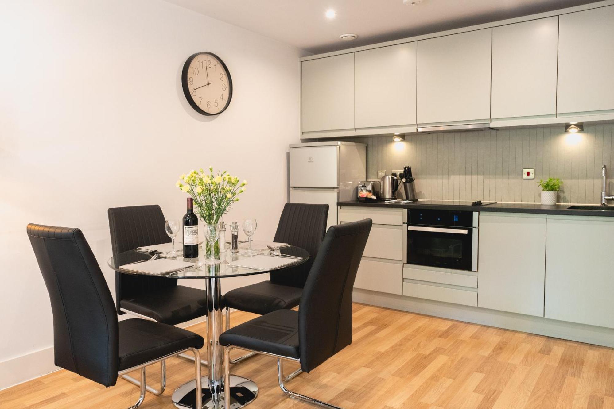 Your Space Apartments - Eden House Кембридж Экстерьер фото